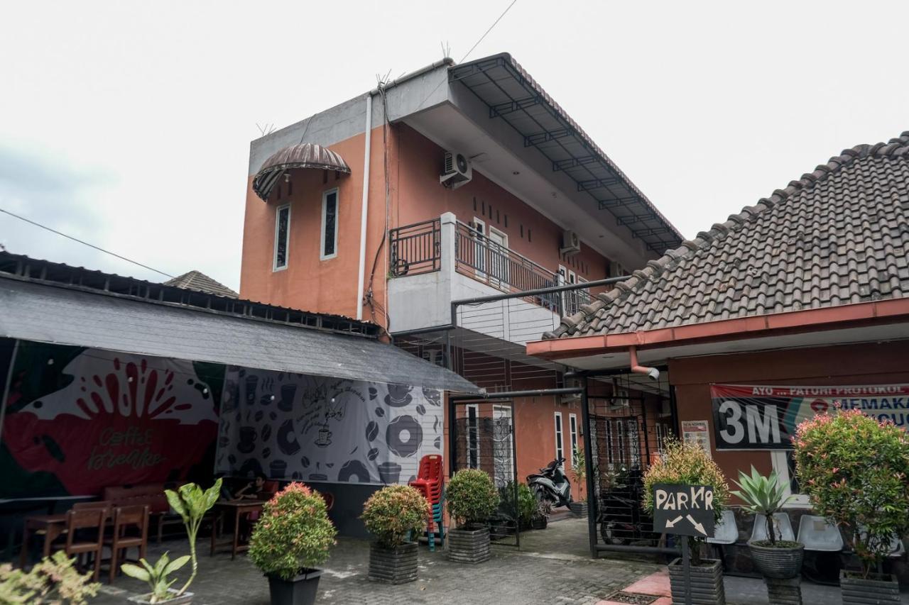 Djaboerigin Mongonsidi Guest House Redpartner Medan Exterior foto